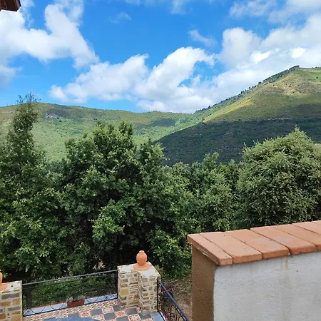 Agriturismo Sciala ファームステイ Serramezzana